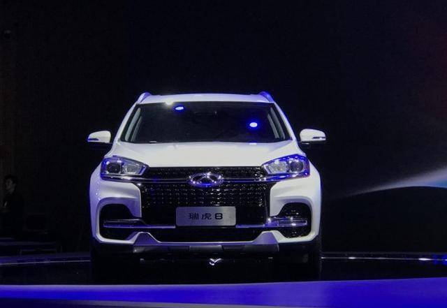 奇瑞终于学聪明了！颜值不够低价来凑，瑞虎8或只卖10万，能火的