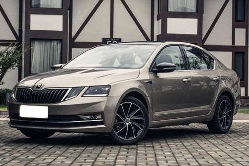 斯柯达明锐和名爵6哪个更适合日常代步？