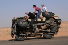 过年回家开小车比开SUV好，不信你看这五款车各个身怀绝技！