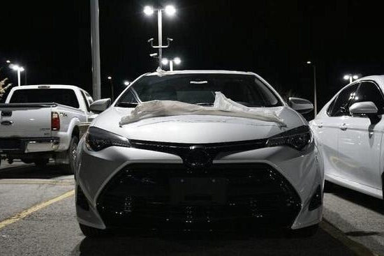 别急着加价买思域了！2018款卡罗拉杀到，小号凯美瑞，配1.5T动力