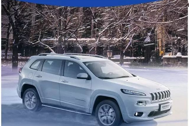 5个汽车编辑试完这台20多万的Jeep后，这样评价……