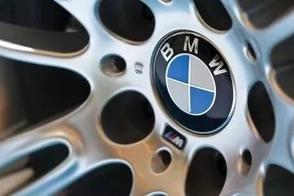 宝马将签10年电池矿物供应协议 加速电动化进程