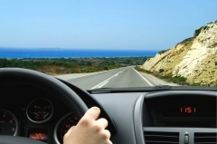 这几个老司机都会的开车技巧，学会上路更安全