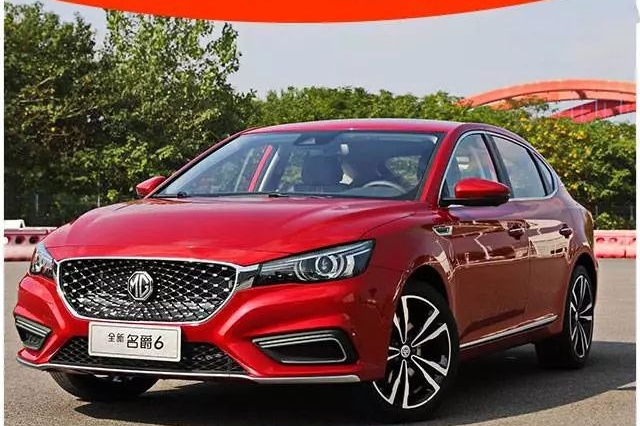 不买思域，10来万还可以买这4款高性能轿车！