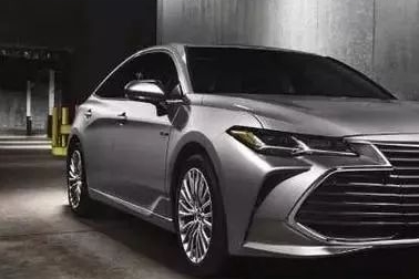 丰田新车即将在一汽国产，配备10英寸大屏，2.0T加8AT.