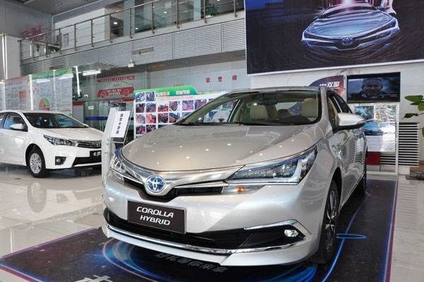 提前预订卡罗拉双擎 每天补贴50元油卡