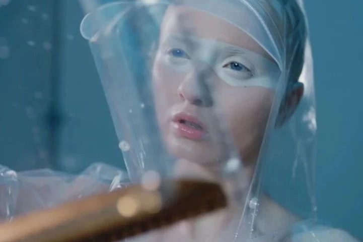 一汽丰田首款小型SUV奕泽IZOA发布，一场另类的在线发布会