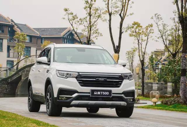 定了！等这么久终于上市！售7.88-12.38万，竞争博越叫板哈弗H6！