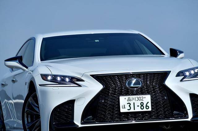 雷克萨斯第五代LS，在日本是这样的