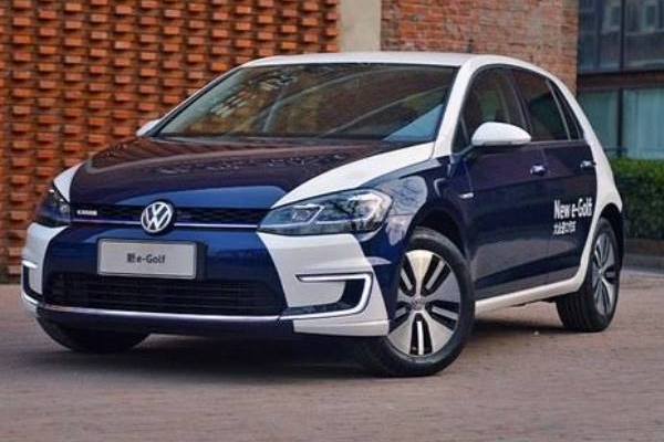 外观升级续航提升科技感爆棚，德系鼻祖车新能源版上市26.8万起