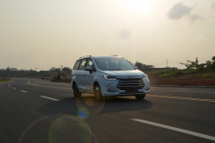 挑战宝骏比亚迪？这款预售6.48万起的7座车能火吗？