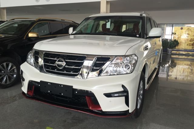 日产途乐Y62对比英菲尼迪QX80全路况SUV