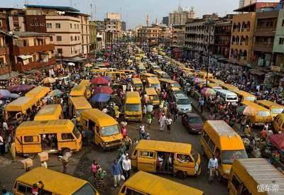 合资品牌三十多年有喜有悲，走出两条截然不同的路径