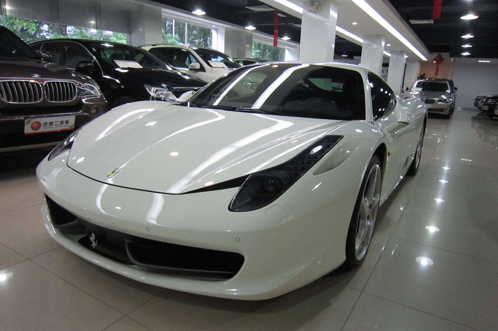 他问我：买二手超跑需要注意什么？