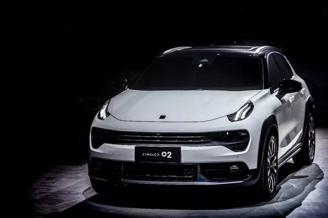 对标保时捷？领克02神秘发布，酷似小卡宴专撩小年轻