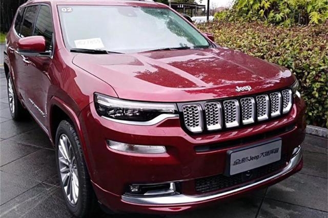 车300，Jeep大指挥官实拍，外形威武挑战汉兰达，质量或是短板？
