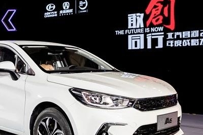 北汽昌河A6、Q7上市，也取名“周润发”但能否演一场英雄本色？｜仕点
