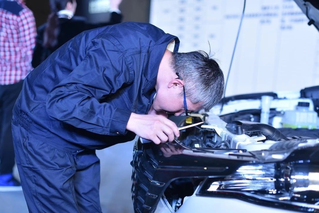 这车拆完令人震惊！7万块的SUV里面居然隐藏了这么多秘密