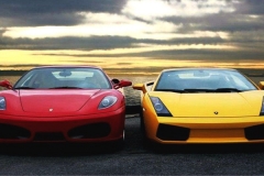 秋名山上行人稀，常有车手较高低-兰博基尼VS法拉利！