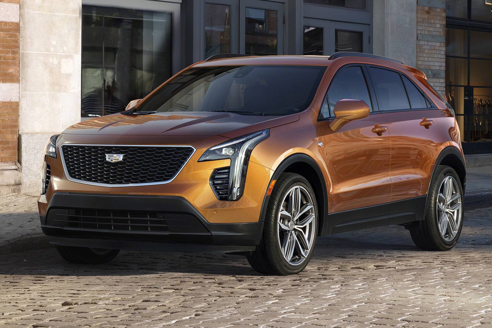 豪华SUV的梦想就靠凯迪拉克XT4来实现了！