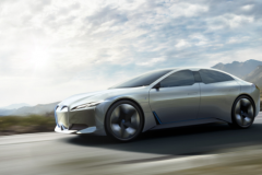 一向以操控著称的宝马，却准备在2020年，推出无人驾驶的纯电动车