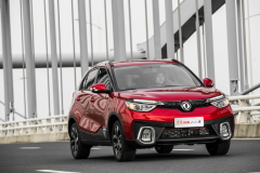 和东风风神AX4一起导演精彩生活