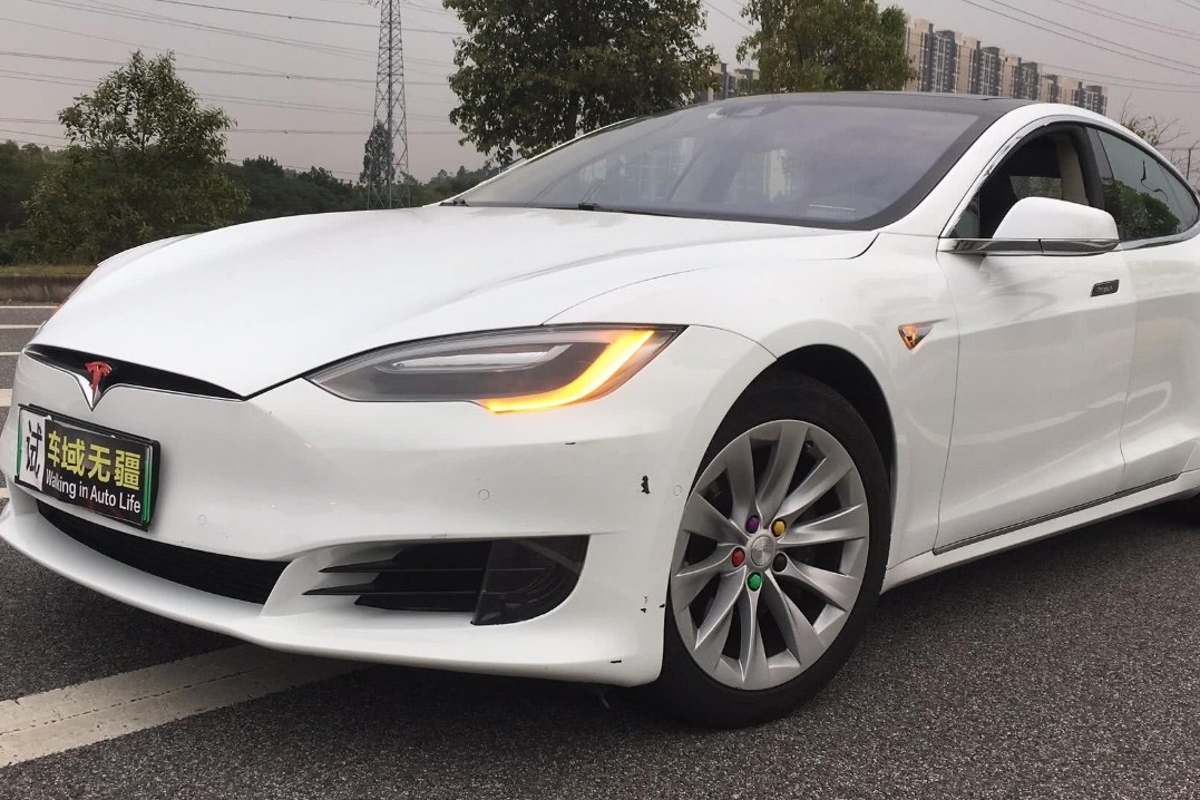 价格相差50万，中国新能源SUV和美国特斯拉差距到底有多大？