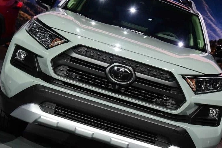 换代丰田rav4