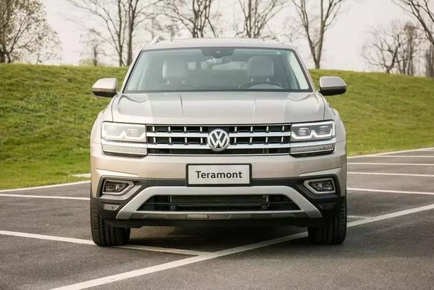 30万左右的真7座SUV，大众途昂、汉兰达、Jeep大指挥该怎么选？