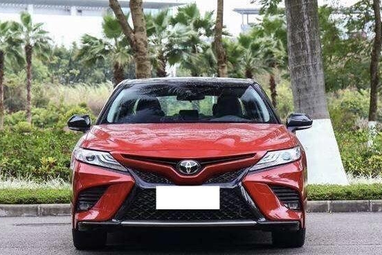上市前被骂太过杀马特，如今月销1.5万辆，迈腾帕萨特都被打脸了
