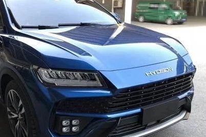 北汽幻速首款跨界轿跑SUV，20万入手，又撞脸多少车？