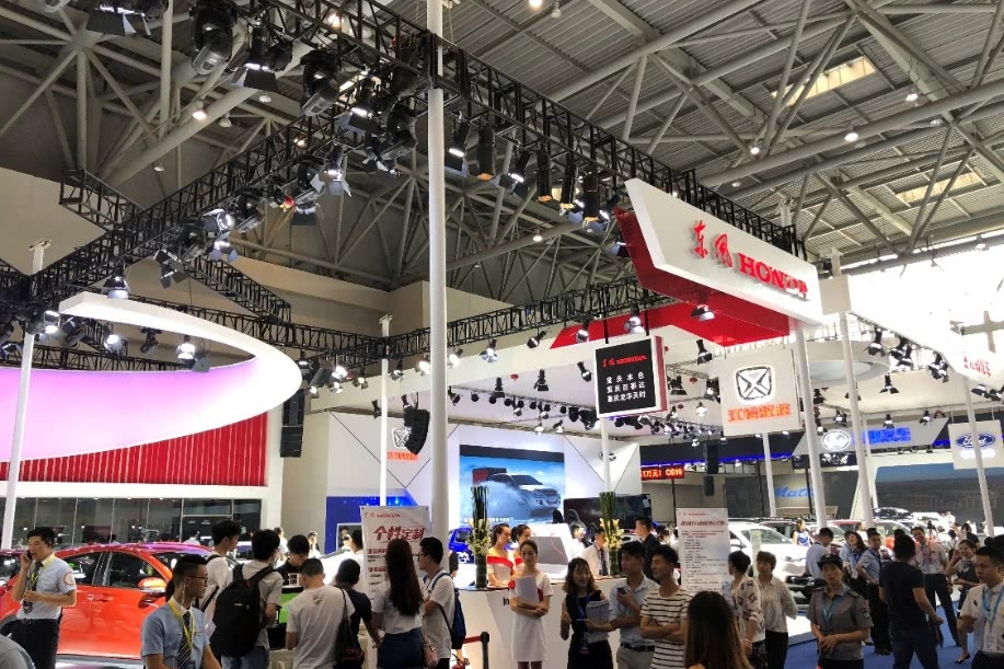 重新开售的CR-V亮相重庆车展，“神车”热度依旧！