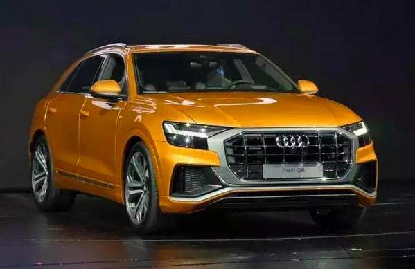 奥迪全新旗舰SUV！外形确实超帅，但侧面竟如加大版Q3，尴了个尬