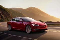 Model 3明年才交付，老大Model S还能支撑多久？