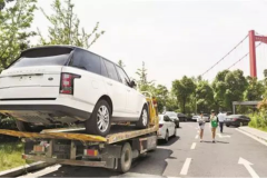 价格过百万的路虎揽胜居然上不了牌，为啥？
