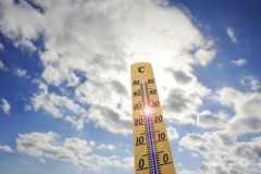 盛夏的高温不会撂倒你，但汽车空调或许可以！