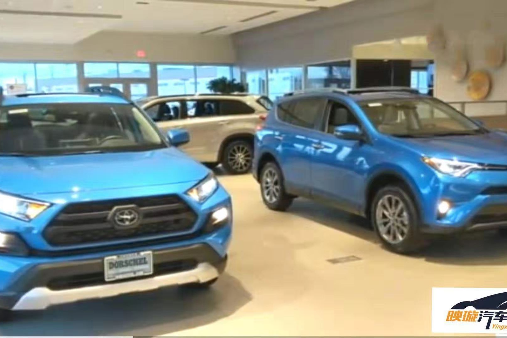 全新RAV4冒险版到店实拍 国内最好卖的合资SUV即将赋予野味