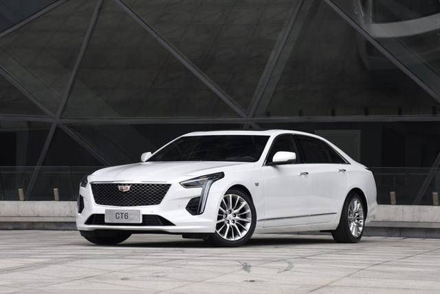 豪华车里的性价比之王，和7系S级一样长