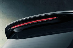 与别克GL6同技术却卖8.89万？座椅放倒能睡2人，动力还是带T