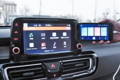 明星家轿回归了！品质不输朗逸才卖5万，配置比卡罗拉厚道