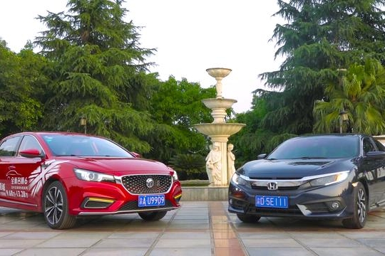 90后能开上这3款车，离成功不远了，周围人羡慕不已