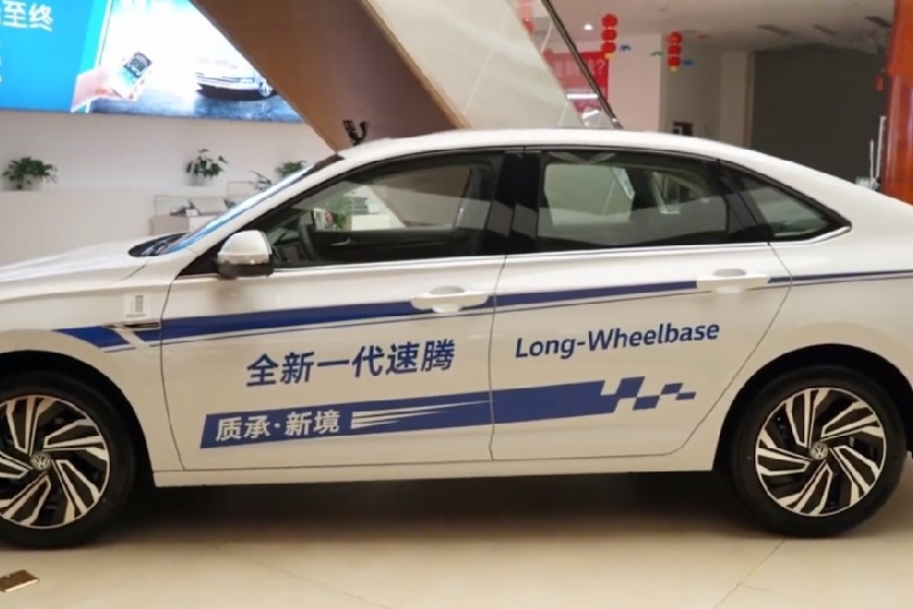 全新一代速腾到店 尺寸升级 售价13.18~19.69万！