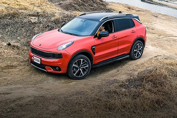 买SUV注意了，用双离合变速器99%不能越野，除了这台......