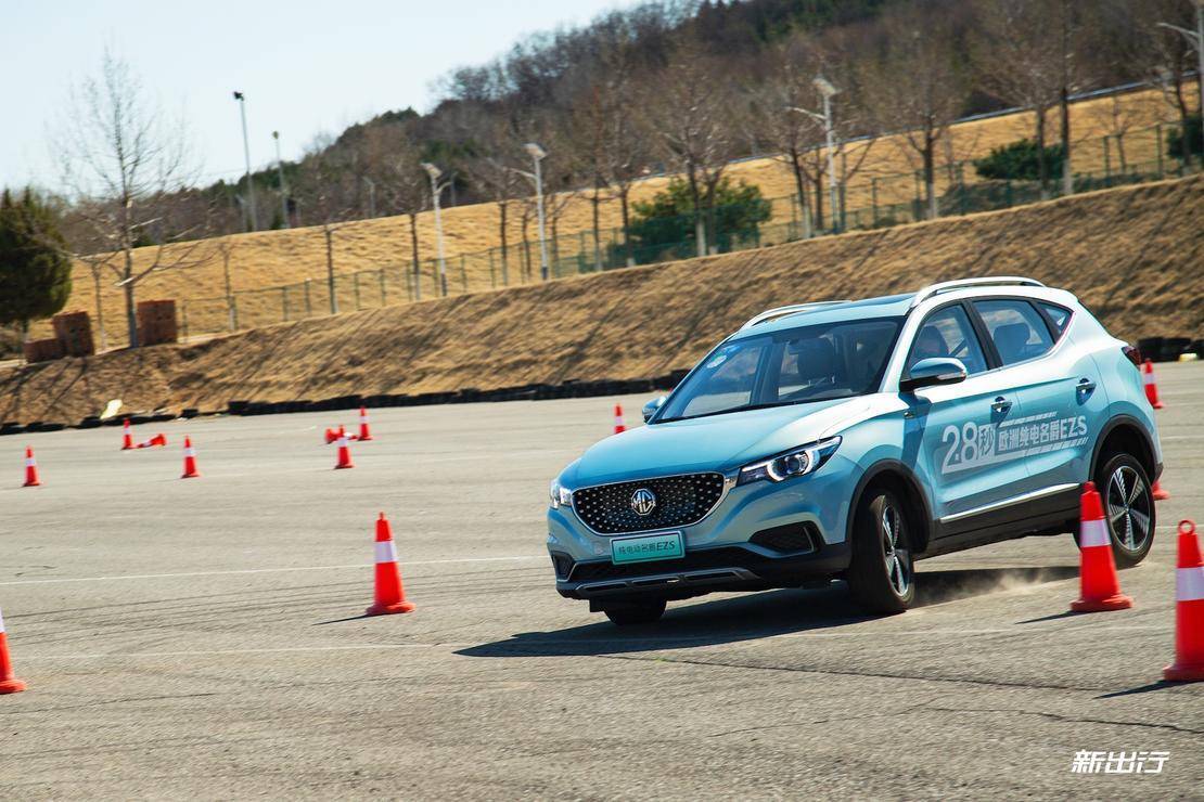 沙龙回顾丨英伦毕业生 名爵EZS试驾品鉴会