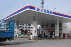 私人加油站这么便宜还免费洗车，能赚到钱吗？内部员工揭开套路