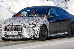 全新奔驰 AMG CLA45 谍照曝光，带漂移模式的那种