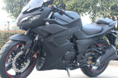 那些年农村人偏爱的3大摩托车品牌，你怀念那段”骑手”时光吗？