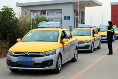 堪称出租界神车，卖6.58万比捷达皮实耐造，高速跑160也不飘