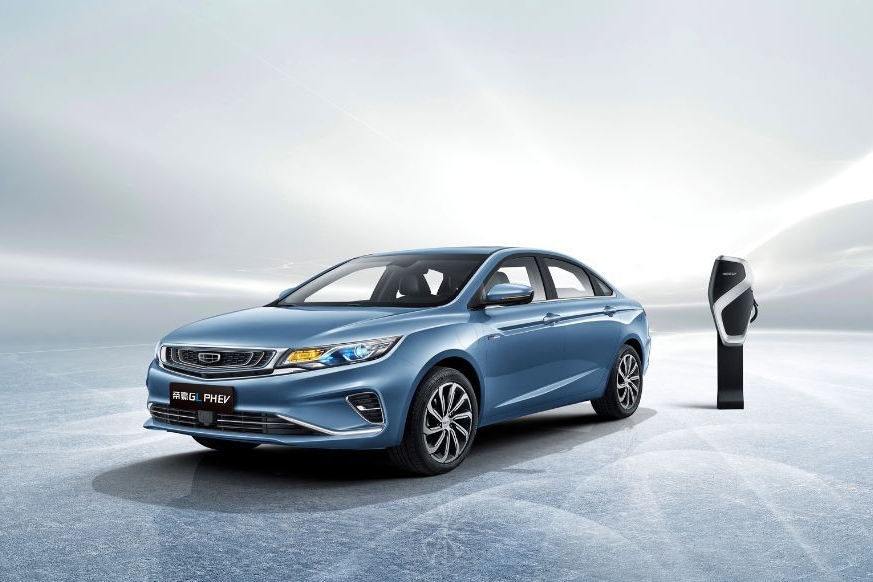 吉利新能源战略再落一子，帝豪GL新推插混车型