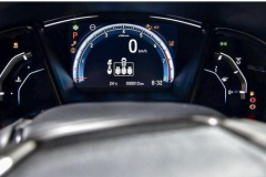 思域要火了！两厢版亮相横扫同级，奥迪A3雨燕都没它帅气